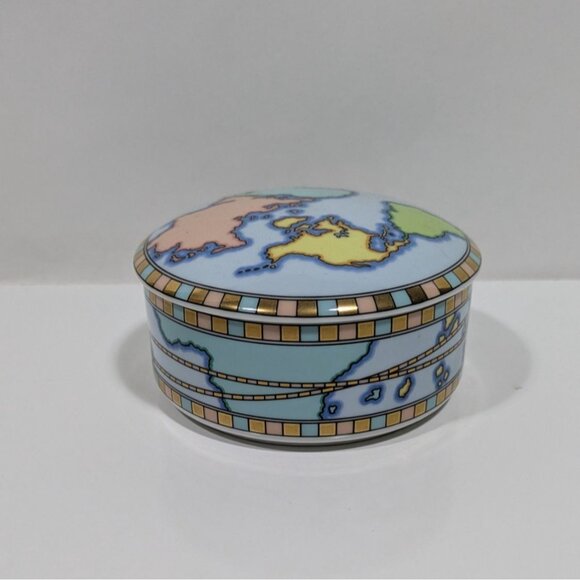 Tiffany Company Globe Trinket Box With Gold Trim - Picture 4 of 12